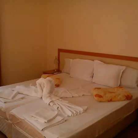 Hotel Megas Słoneczny Brzeg